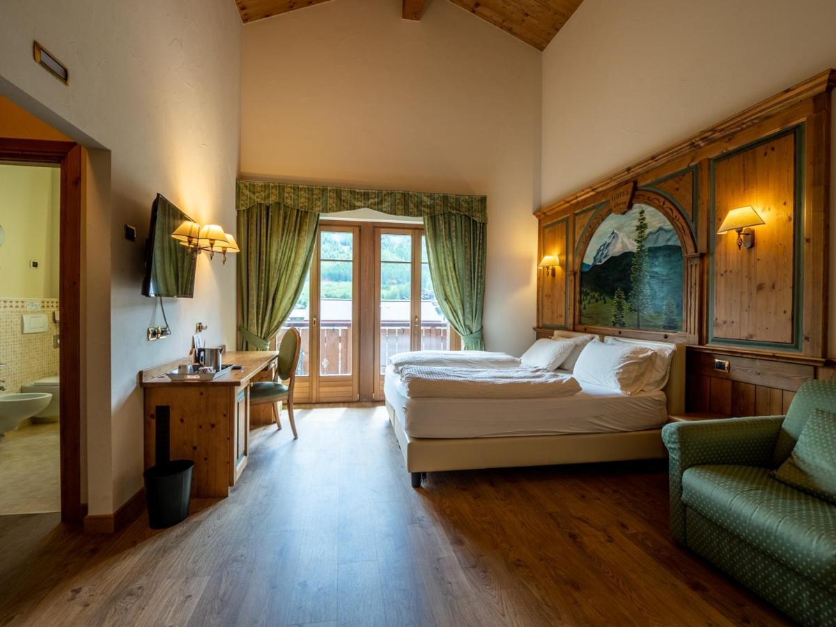 Hotel Cervo 리비뇨 외부 사진
