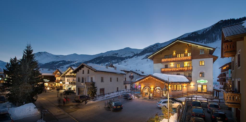 Hotel Cervo 리비뇨 외부 사진